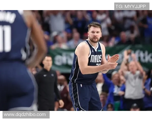 浓眉增重显实力东契奇瘦身展决心达拉斯球队伙食成焦点