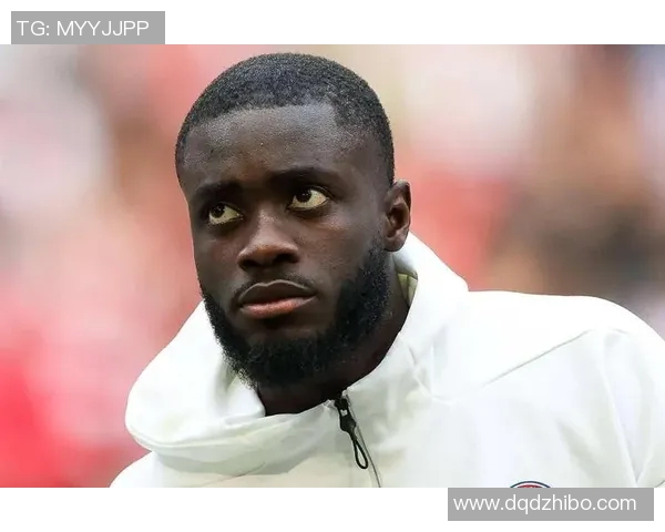 于帕梅卡诺坚定表态愿意留在拜仁并续约的决心