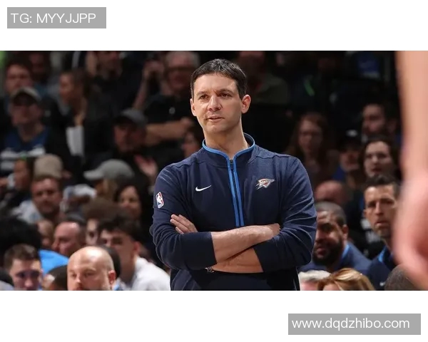 戴格诺特谈防守策略强调团队合作避免急躁抢断对文班的应对效果显著