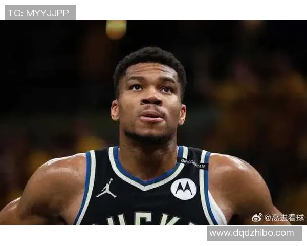 字母哥本赛季出战697分钟狂砍700分展现狠劲实力